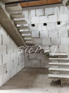 Внешний бетонный косоур