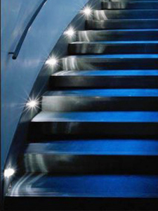 точечная подсветка ступеней